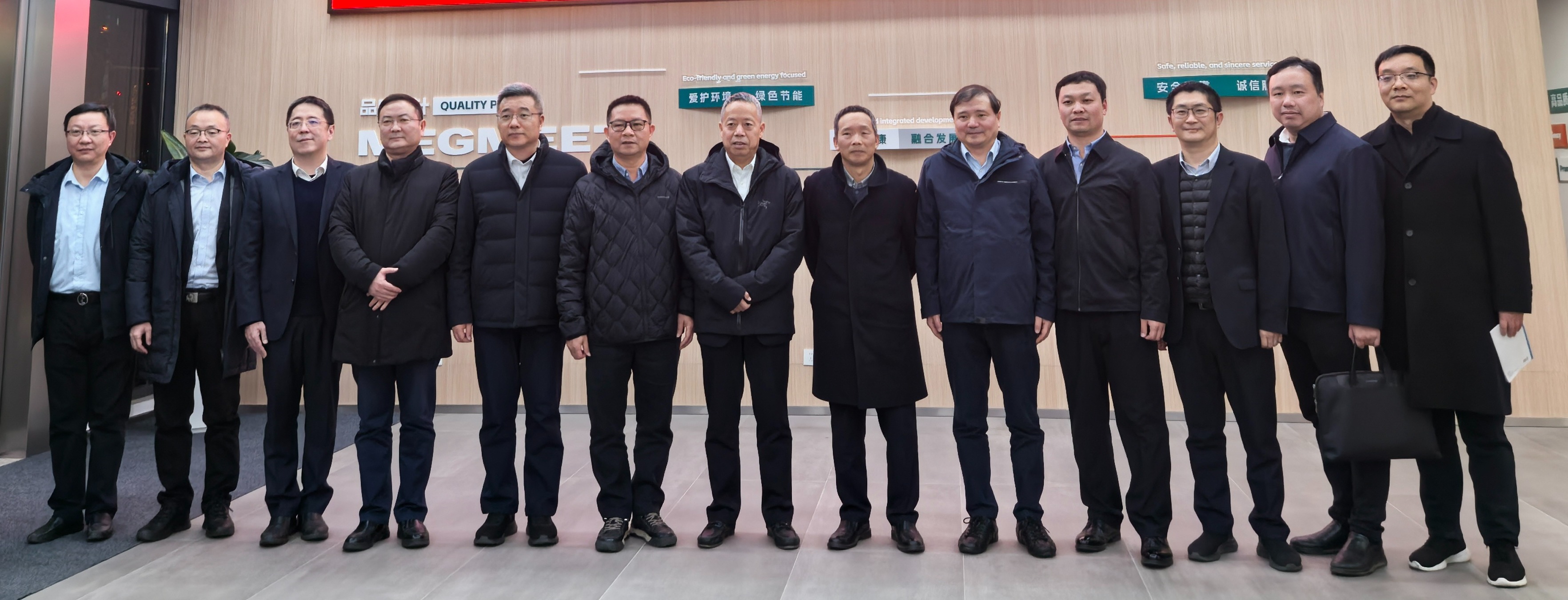 c90ed82029a49c87a31ea43f97a6752c